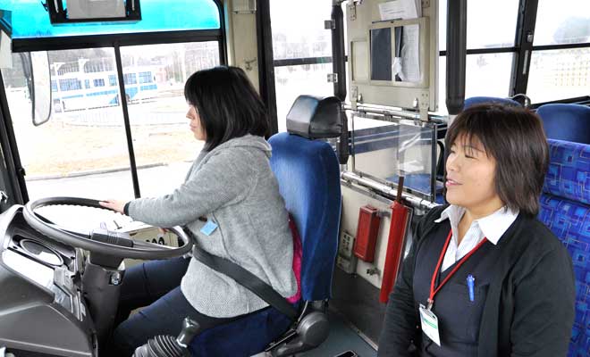 那須自動車学校 教習生写真