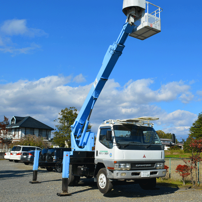 高所作業車